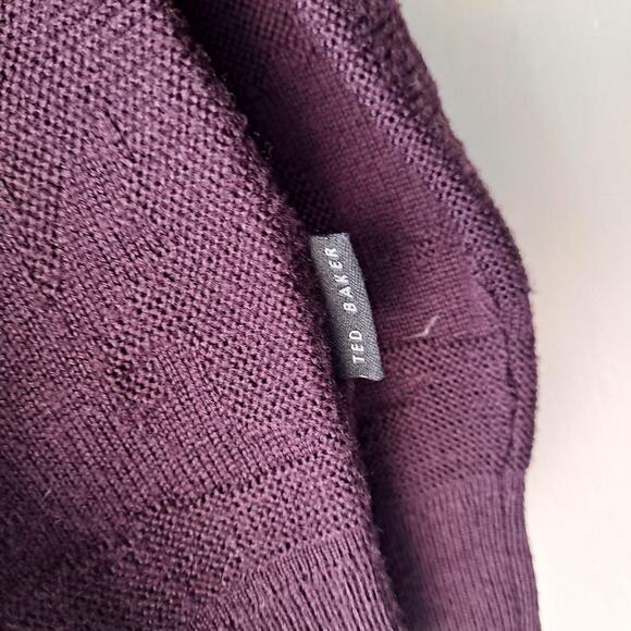 Ted Baker Dark Plum Embossed Floral Long Sleeve Crewneck Sweater -Size 5 (US XL) - Picture 9 of 12